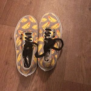 Girls’ Taco VANS. Size 2.5